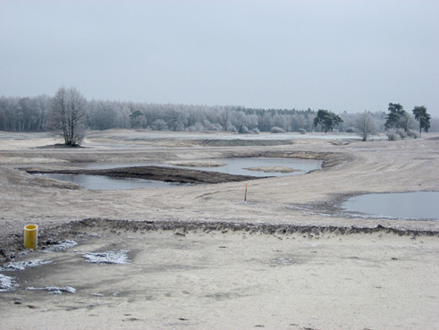 Die günstige Witterung im frühen Dezember 2006 erlaubt weiterhin die Fortsetzung der Baumaßnahmen, so daß das gesamte Projekt hervorragend im Zeitplan liegt...