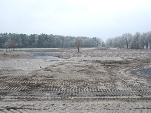 Die günstige Witterung im frühen Dezember 2006 erlaubt weiterhin die Fortsetzung der Baumaßnahmen, so daß das gesamte Projekt hervorragend im Zeitplan liegt...