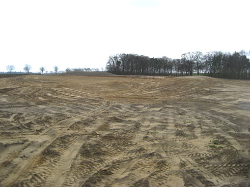 Die günstige Witterung im frühen Dezember 2006 erlaubt weiterhin die Fortsetzung der Baumaßnahmen, so daß das gesamte Projekt hervorragend im Zeitplan liegt...