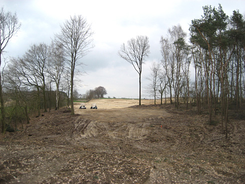 Die günstige Witterung im frühen Dezember 2006 erlaubt weiterhin die Fortsetzung der Baumaßnahmen, so daß das gesamte Projekt hervorragend im Zeitplan liegt...