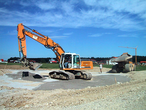Gegenwärtig im Bau: die 36-Loch-Golfanlage in Golf Valley, bei Holzkirchen in Bayern; nur wenige Minuten Fahrt im Süden von München; gebaut mit dem Know How von GOLFPLATZBAU Brehmer + Kooistra GmbH.