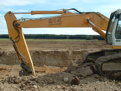 Gegenw&auml;rtig im Bau: die 36-Loch-Golfanlage in Golf Valley, bei Holzkirchen in Bayern; nur wenige Minuten Fahrt im S&uuml;den von M&uuml;nchen; gebaut mit dem Know How von GOLFPLATZBAU Brehmer + Kooistra GmbH.