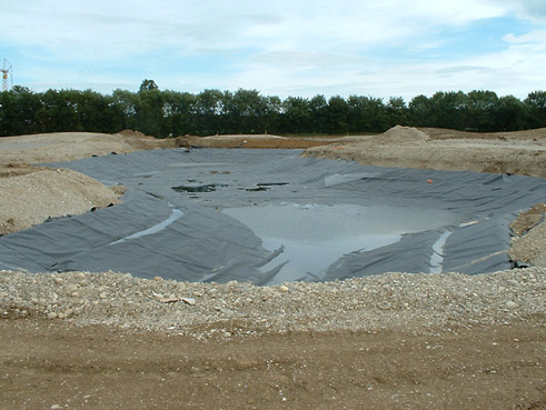 Gegenw&auml;rtig im Bau: die 36-Loch-Golfanlage in Golf Valley, bei Holzkirchen in Bayern; nur wenige Minuten Fahrt im S&uuml;den von M&uuml;nchen; gebaut mit dem Know How von GOLFPLATZBAU Brehmer + Kooistra GmbH.