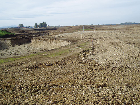 Gegenwärtig im Bau: die 36-Loch-Golfanlage in Golf Valley, bei Holzkirchen in Bayern; nur wenige Minuten Fahrt im Süden von München; gebaut mit dem Know How von GOLFPLATZBAU Brehmer + Kooistra GmbH.