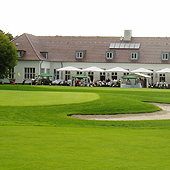 Ein Platz für höchste sportliche Ansprüche, gebaut mit der langjährigen Erfahrung von GOLFPLATZBAU Brehmer + Kooistra GmbH