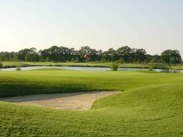 GOLFPLATZBAU Brehmer + Kooistra GmbH f&uuml;hrt alle anfallenden Arbeiten mit einem eingespielten Team aus.