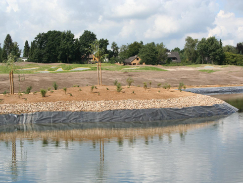 Gegenwärtig im Bau: die Anlage vom GC Treudelberg - GOLFPLATZBAU Brehmer + Kooistra GmbH führt alle anfallenden Arbeiten mit einem eingespielten Team aus.